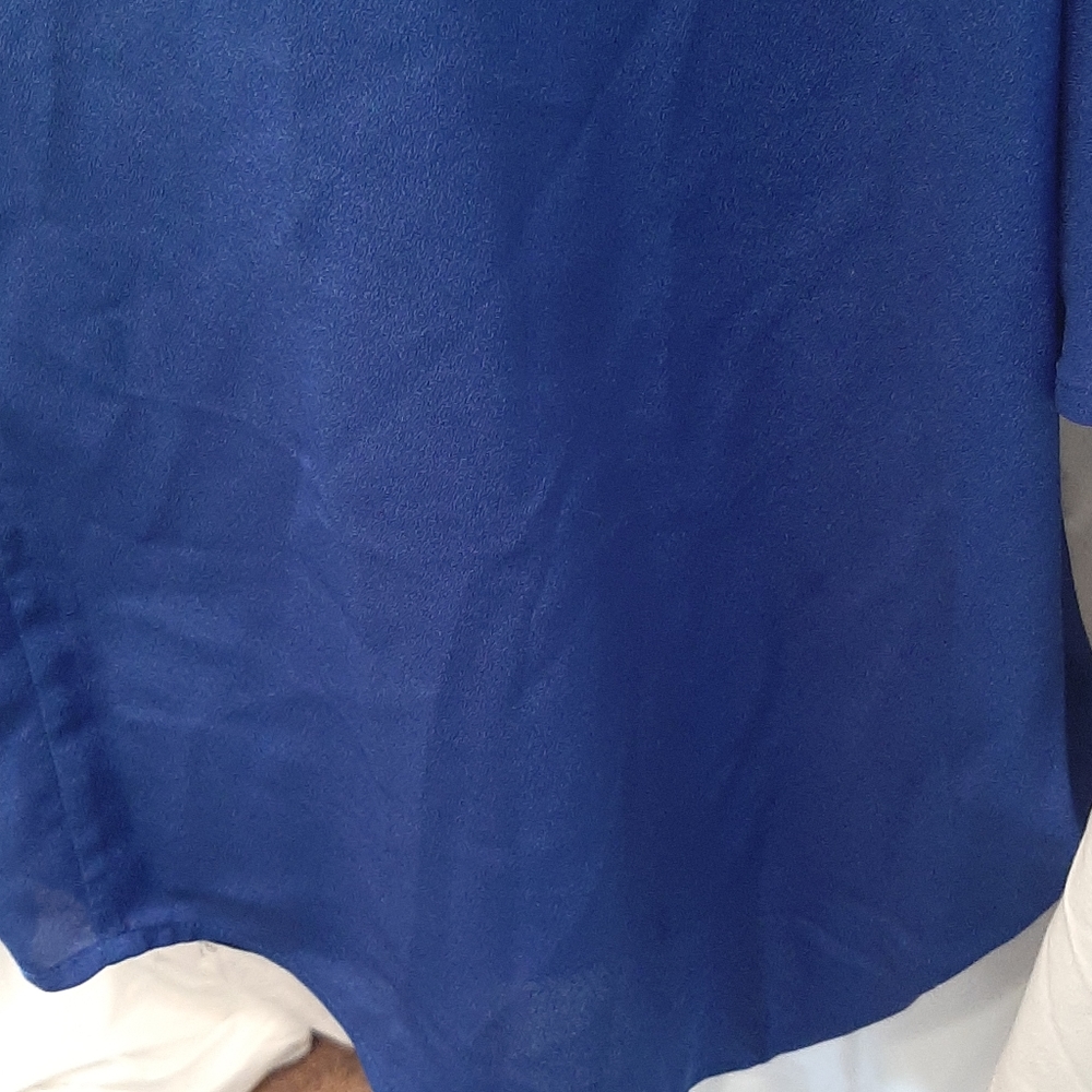 Top - Picture 4 of 6